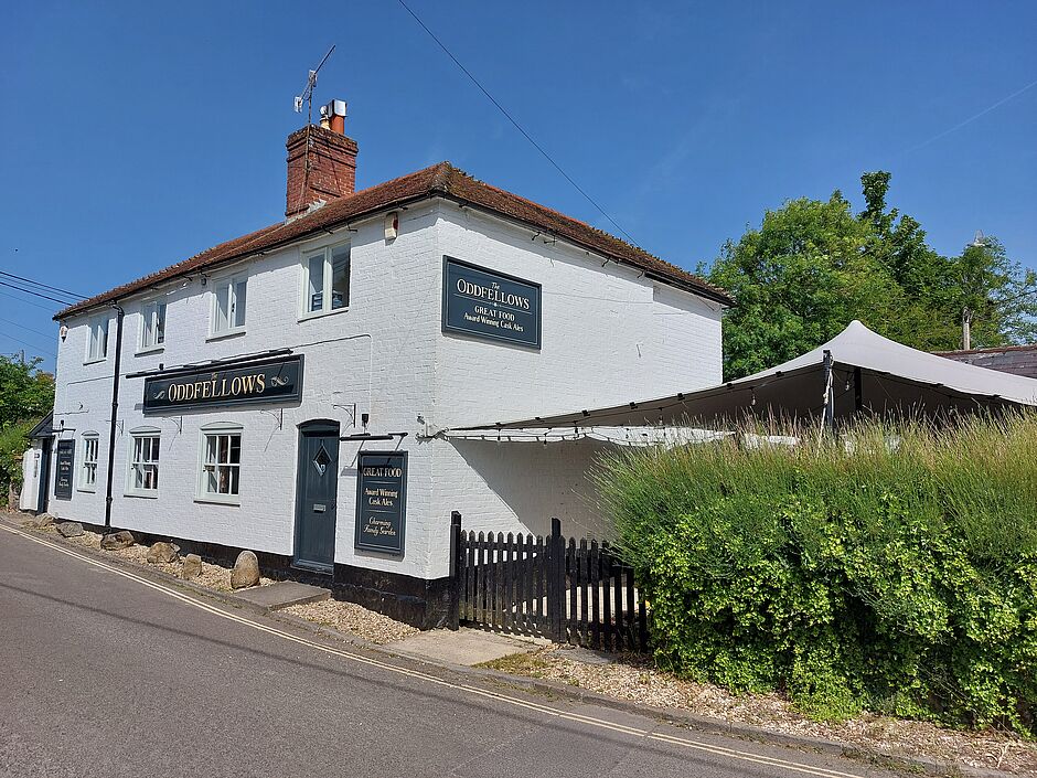 Odd Fellows Pub