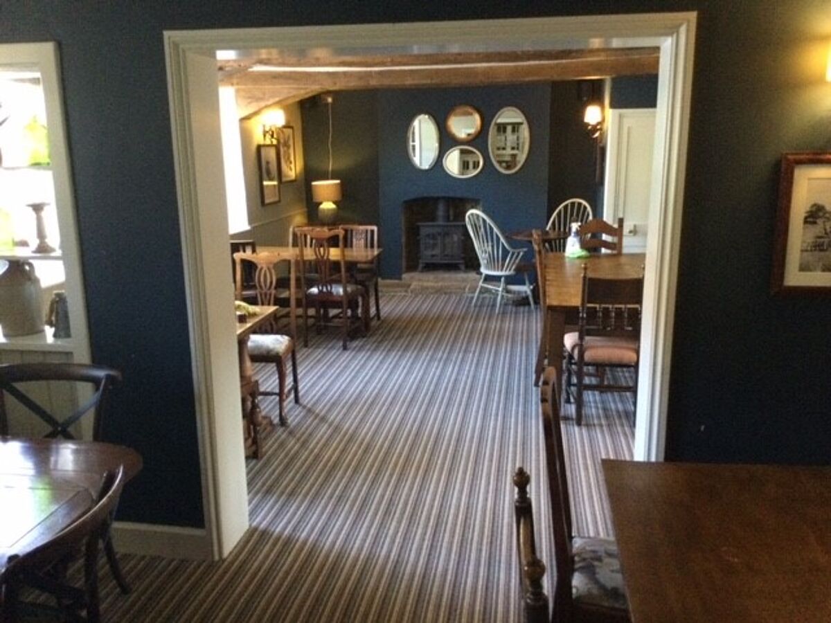 Wellesley Arms Sutton Benger Wadworth